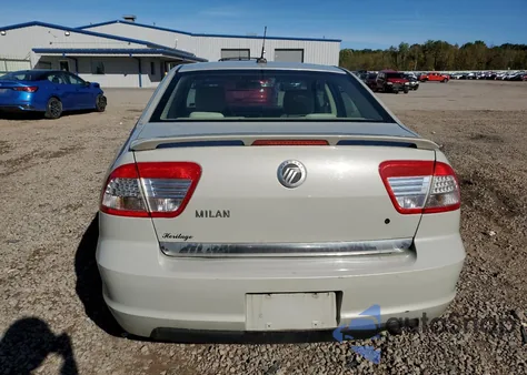 2008 Mercury Milan from USA, damaged, VIN 3MEHM07Z48R609209